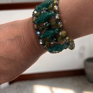 Elegant Green Beaded Bracelet